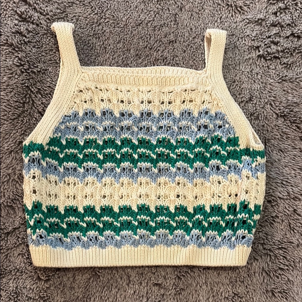 Cream Knit Striped Cropped Tank Top size 8-9